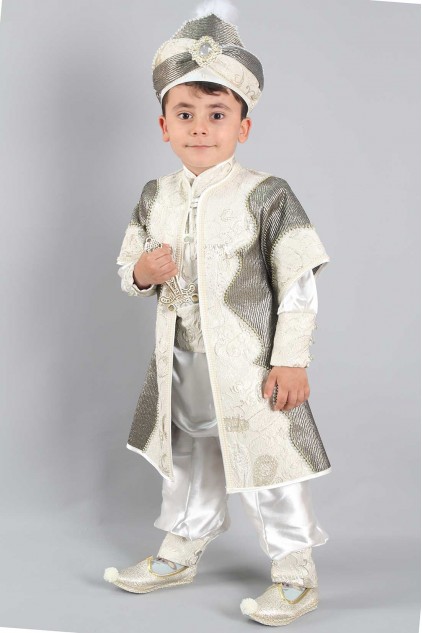 Desenli Kahve Kaftan Sünnet Takımı Desenli Kahve Kaftan Sünnet Takımı