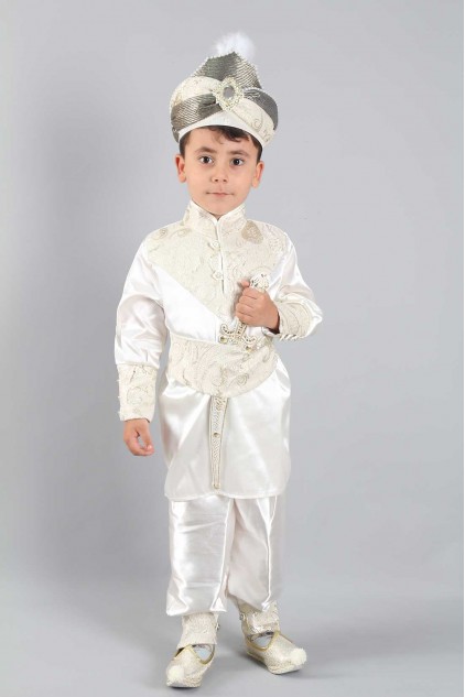 Desenli Kahve Kaftan Sünnet Takımı Desenli Kahve Kaftan Sünnet Takımı